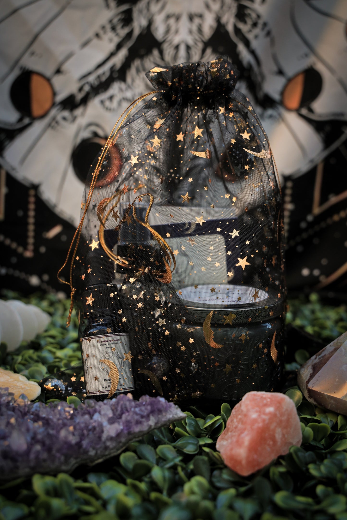 Pisces Ritual Kit | Zodiac Self-Care Gift Set | Candle, Ritual Oil, Cleansing Spray, Aquamarine Crystal & Charm