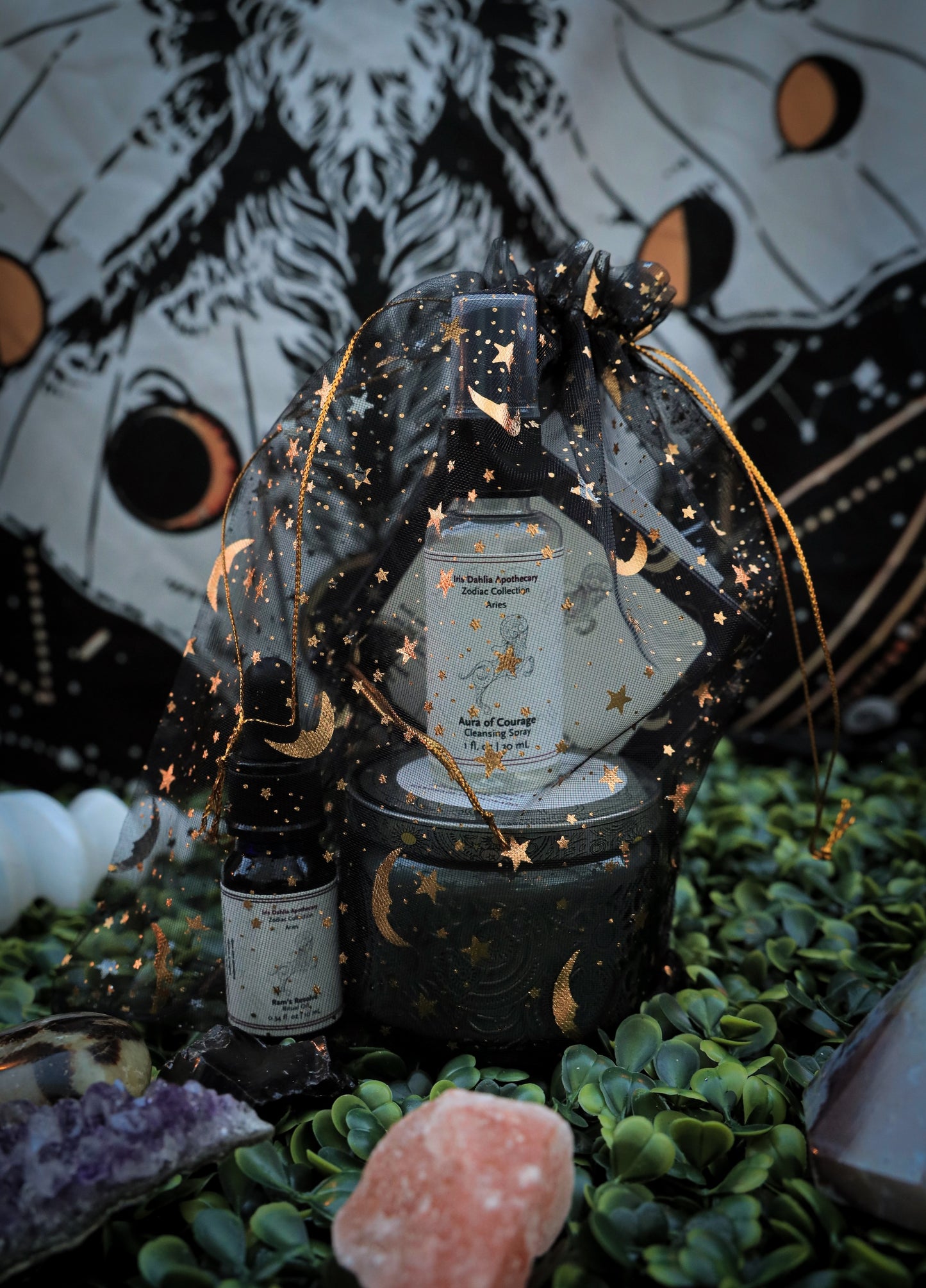 Aries Ritual Kit | Zodiac Self-Care Gift Set | Candle, Ritual Oil, Cleansing Spray, Carnelian Crystal & Charm