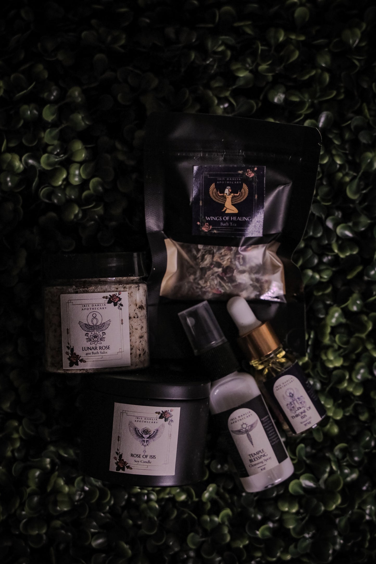 Isis Deity Ritual Kit | Divine Feminine, Healing & Sacred Wisdom Set | Candle, Ritual Oil, Cleansing Spray, Bath Tea + Bath Salts