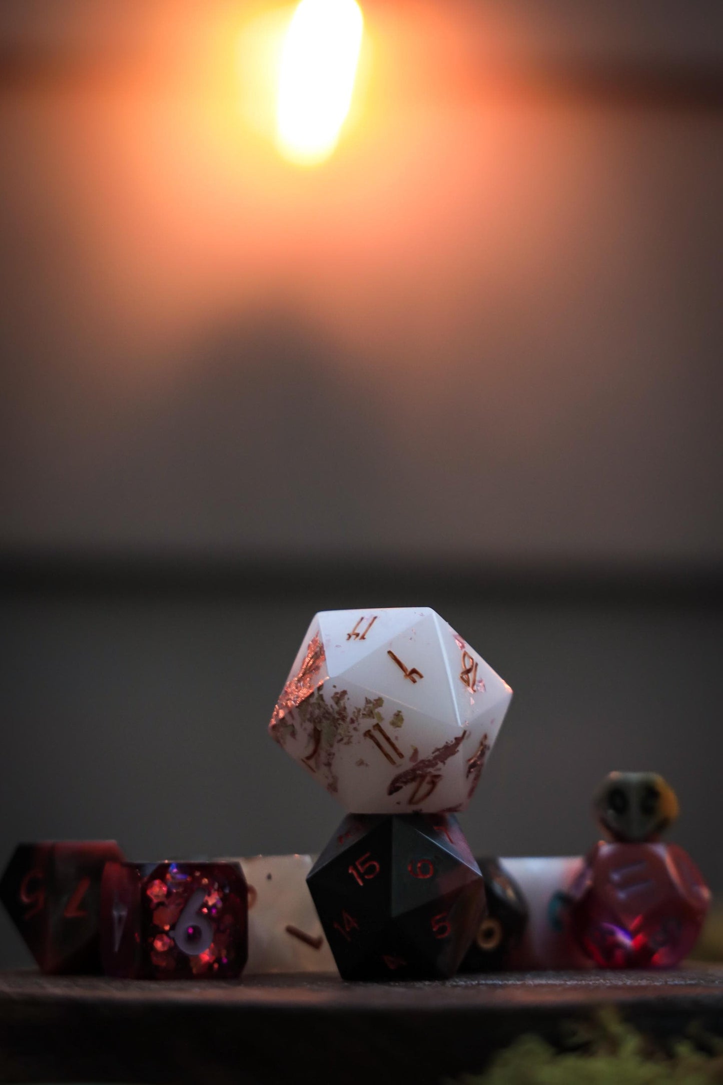 Giant D20 Oversized Novelty Die for DnD Enthusiasts, TTRPG Players & Tabletop Gaming Collectors