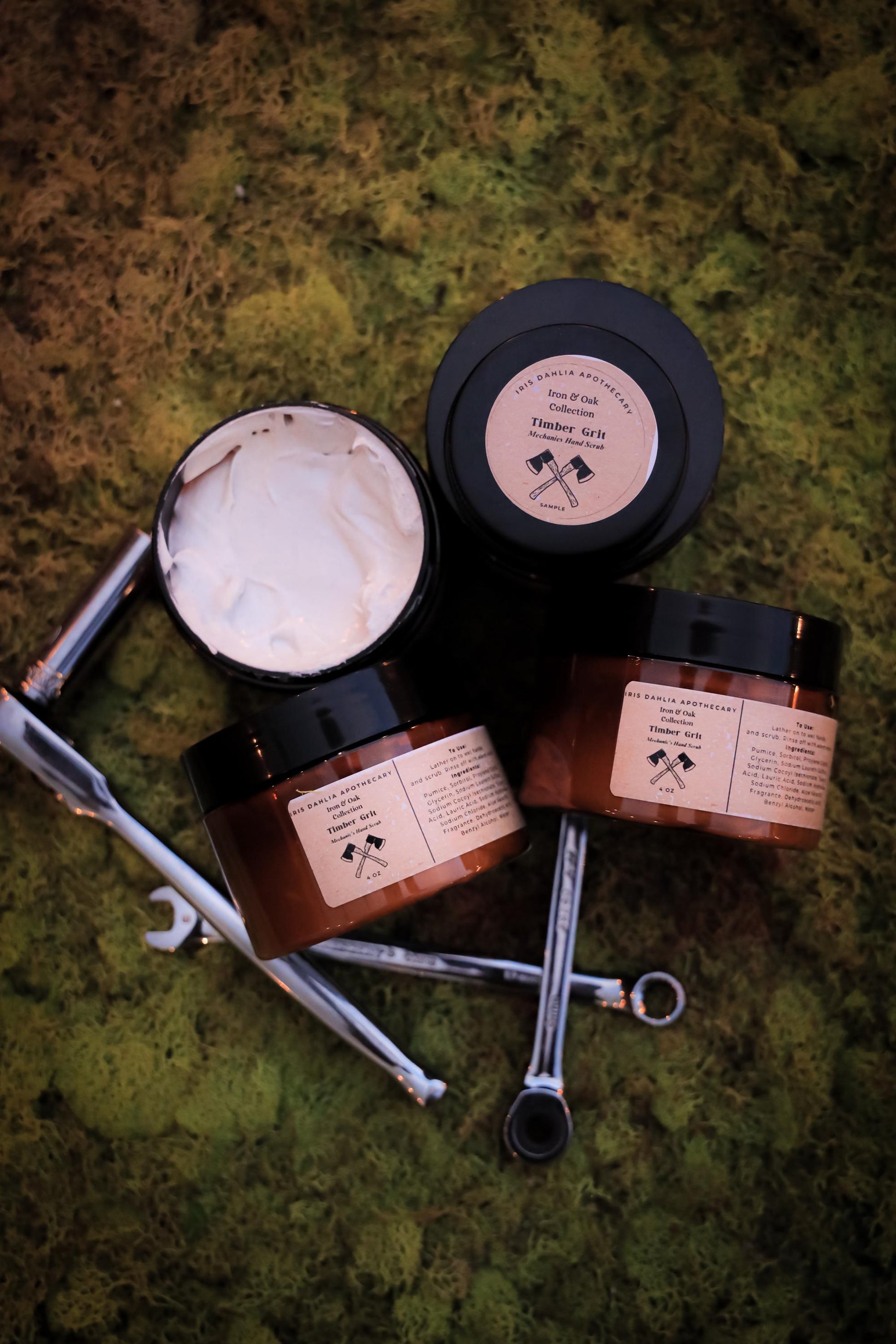 Rugged Mechanics Hand Scrub | Timber Grit | Natural Cleansing Solution for Tough Stains on Hands