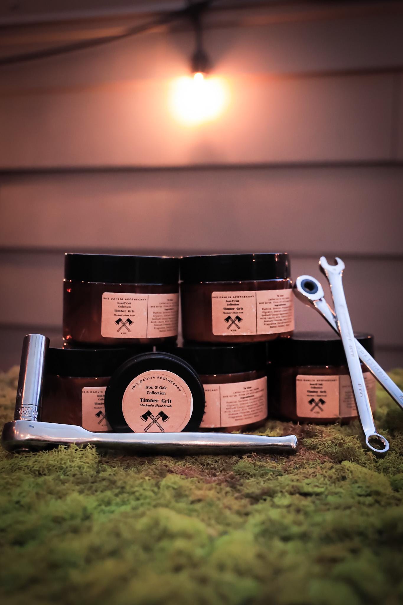 Rugged Mechanics Hand Scrub | Timber Grit | Natural Cleansing Solution for Tough Stains on Hands