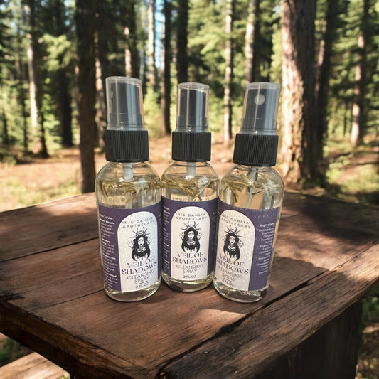 Hecate Cleansing Spray - Iris Dahlia Apothecary